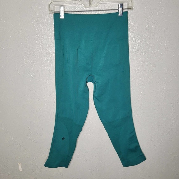 Lululemon In the flow seamless Yoga Cropped Leggings Teal womens Size 12 pants - Picture 3 of 6